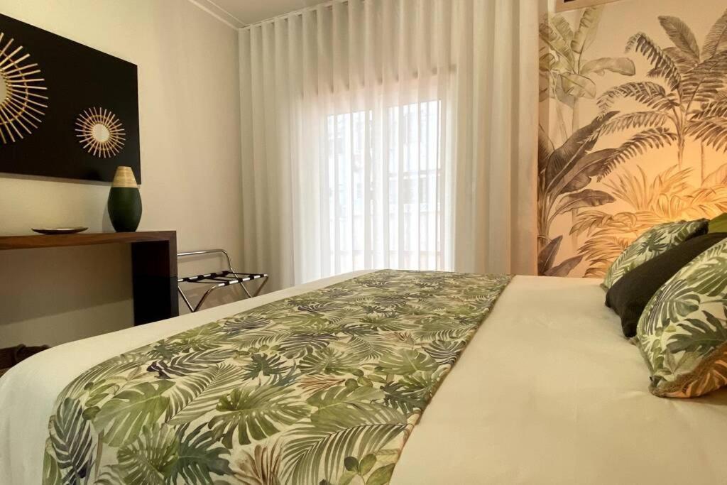 Modern Apartment In Coimbra City Center Luaran gambar