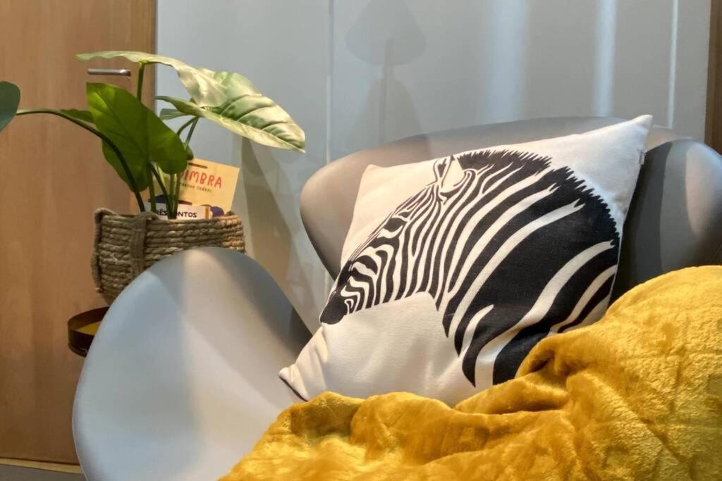 Modern Apartment In Coimbra City Center Luaran gambar